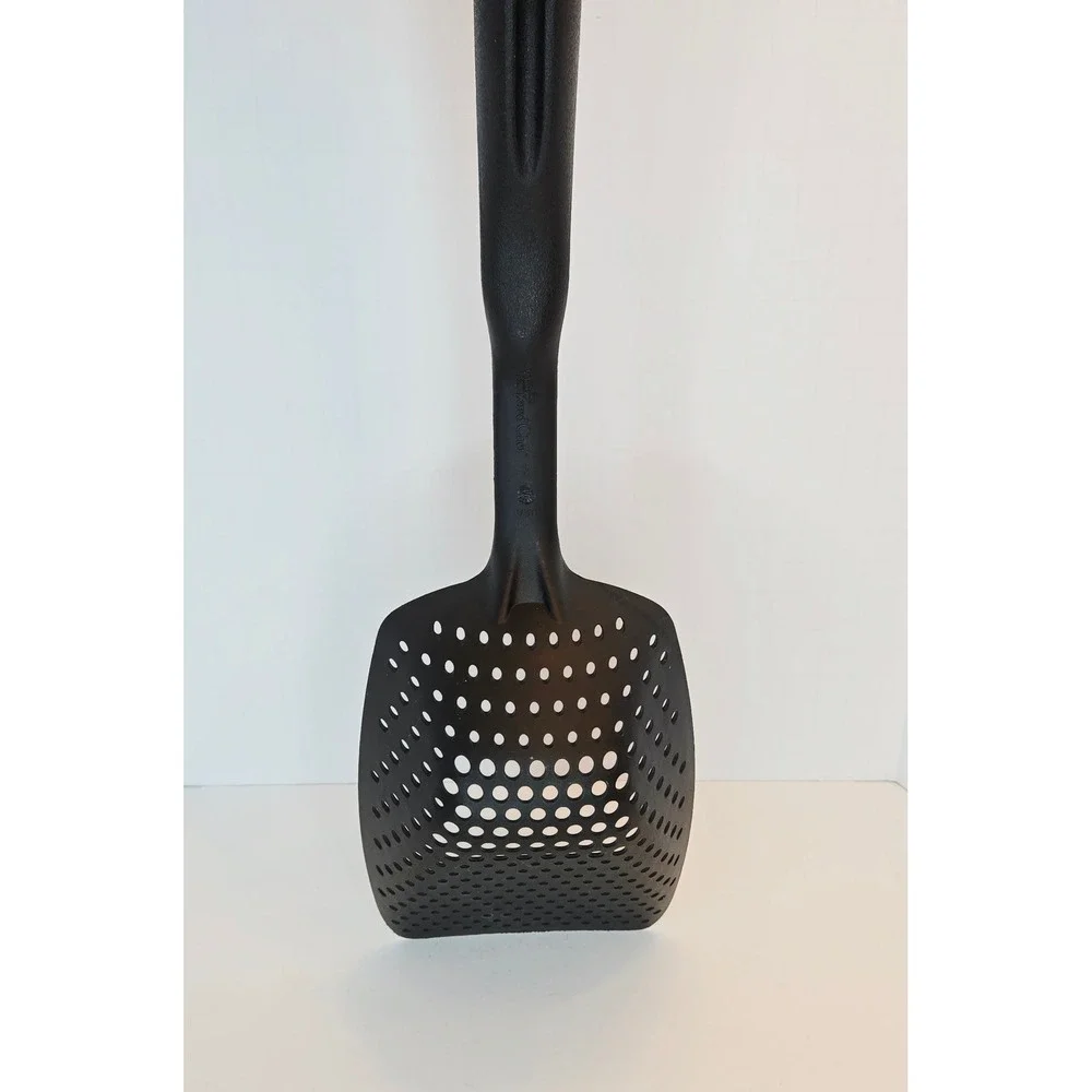 The Pampered Chef Scoop 'N Drain 13